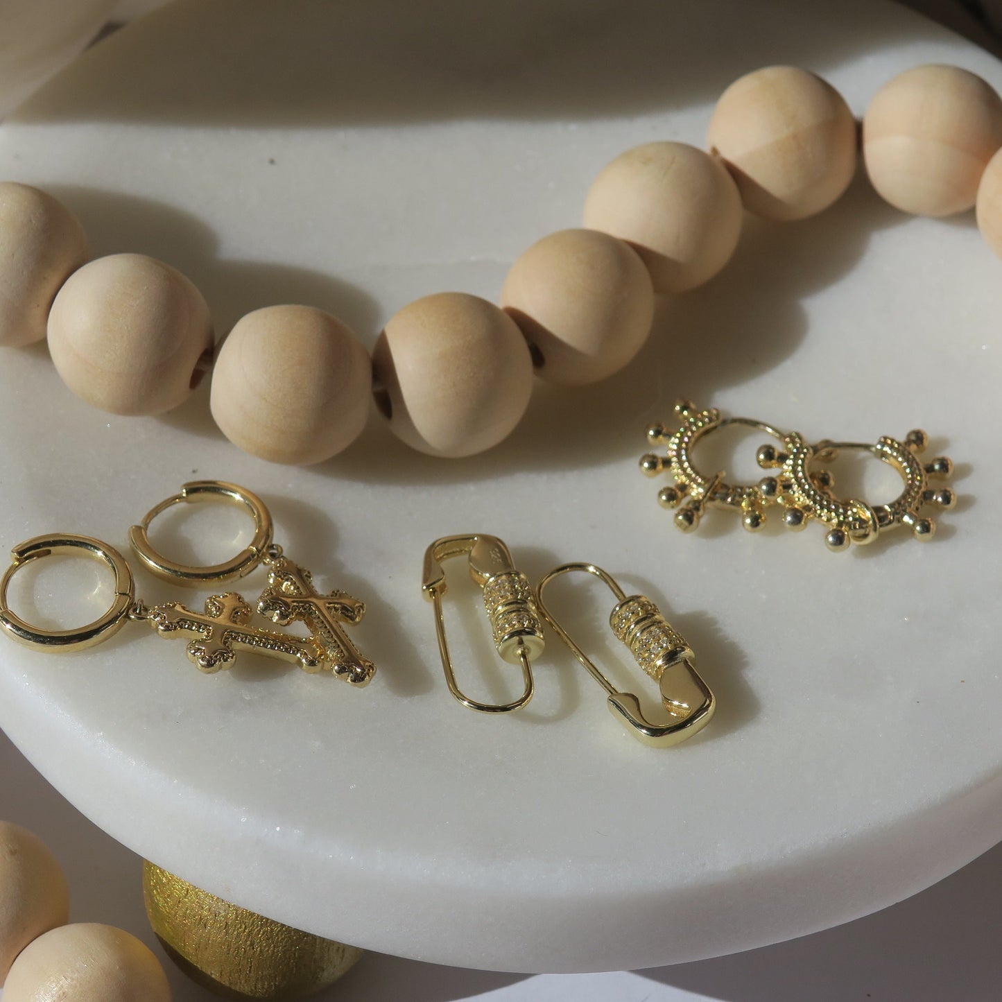 14k Gold Starburst Detail Hoops