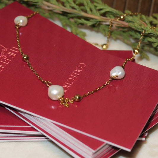 14k Gold Dainty Fresh Water Pearl Detail Necklace